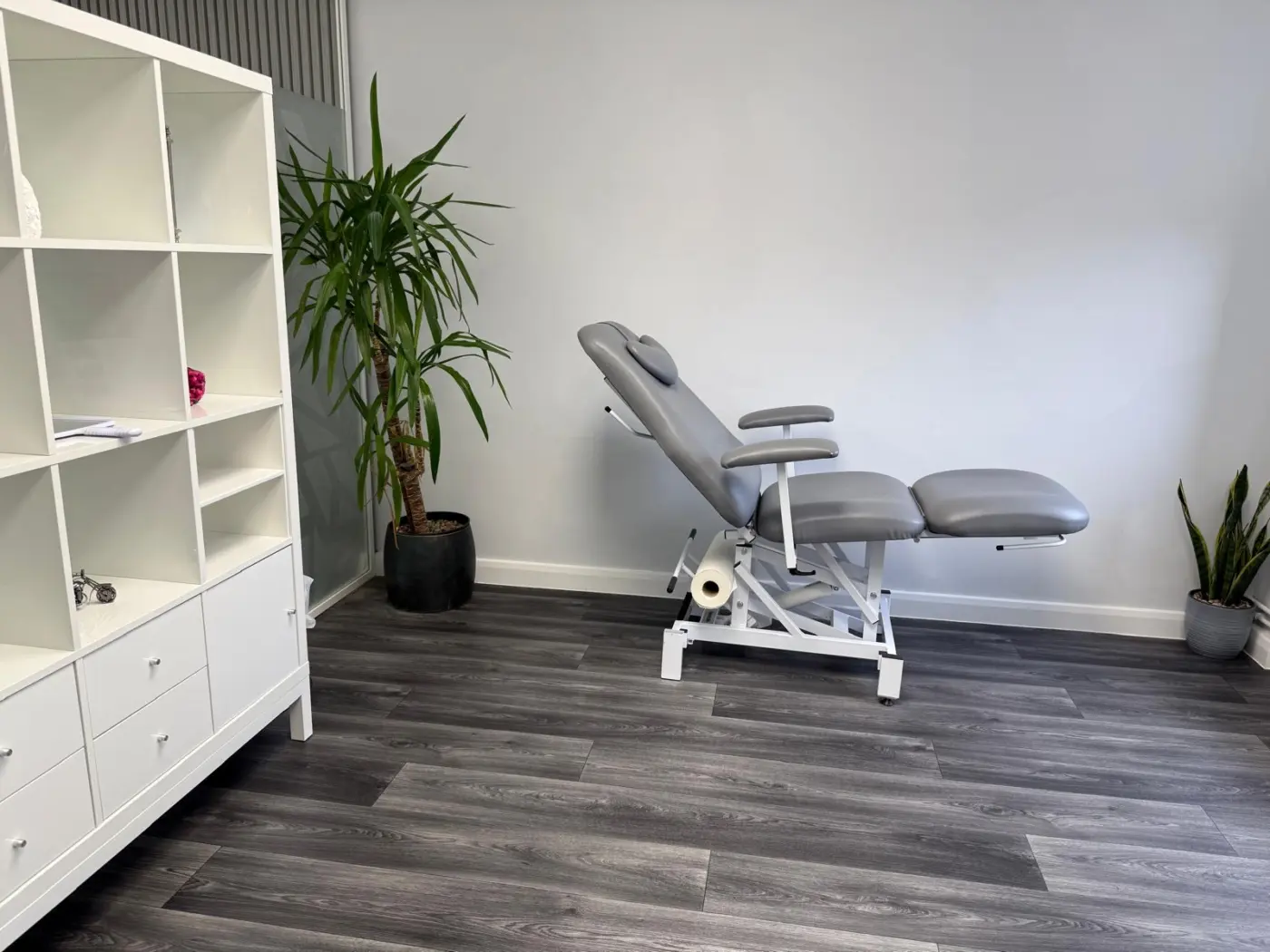 Treatment room at Aventus Clinic